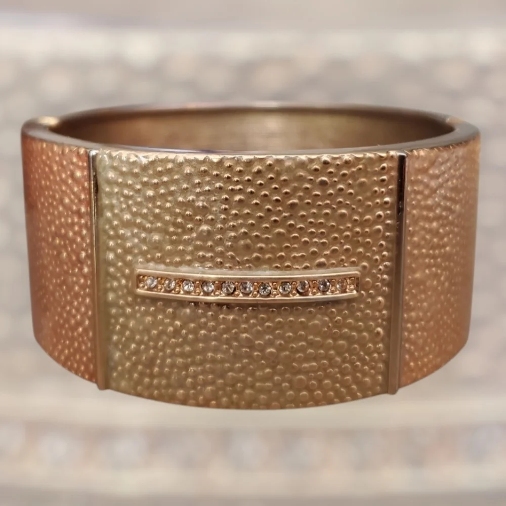 Unbranded metallic vintage
